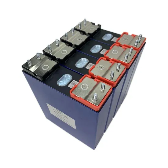 What solar panels are used with 12v 150a batteries