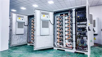 Solarcontainer: The mobile solar system
