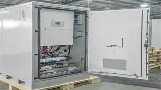22RU Server Rack Data Cabinet 600mm wide x 600mm Deep