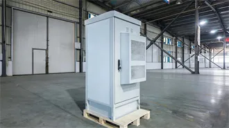 Navigating Energy Storage Cabinet Market Trends: Competitor