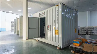 High voltage and large capacity direct hanging energy storage